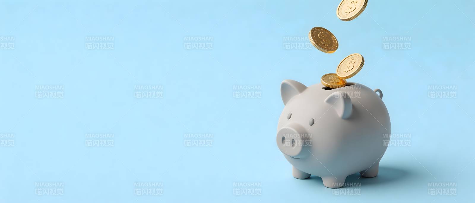 金币落入小猪存钱罐图片