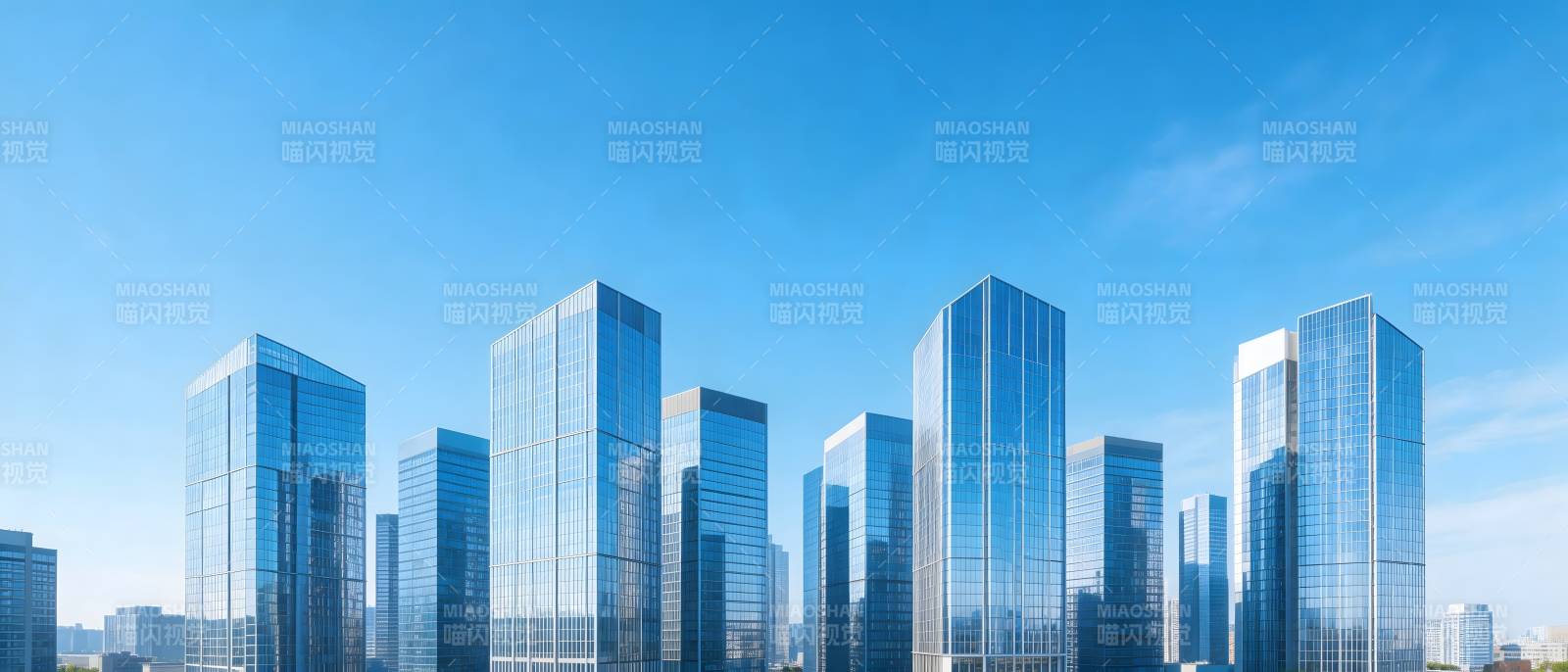现代都市摩天楼群全景图片