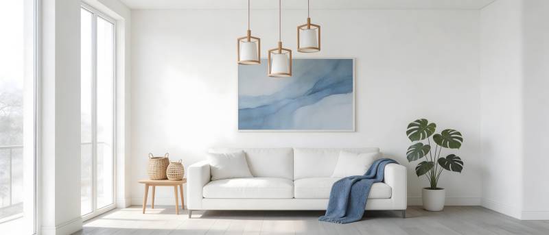 现代简约客厅 白沙发配蓝毯图片