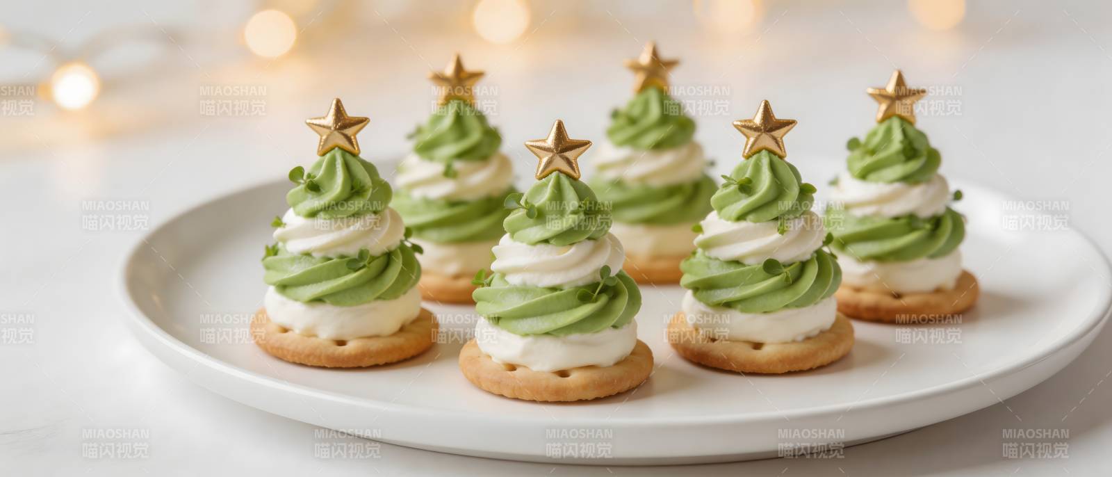 圣诞树奶油小点心图片