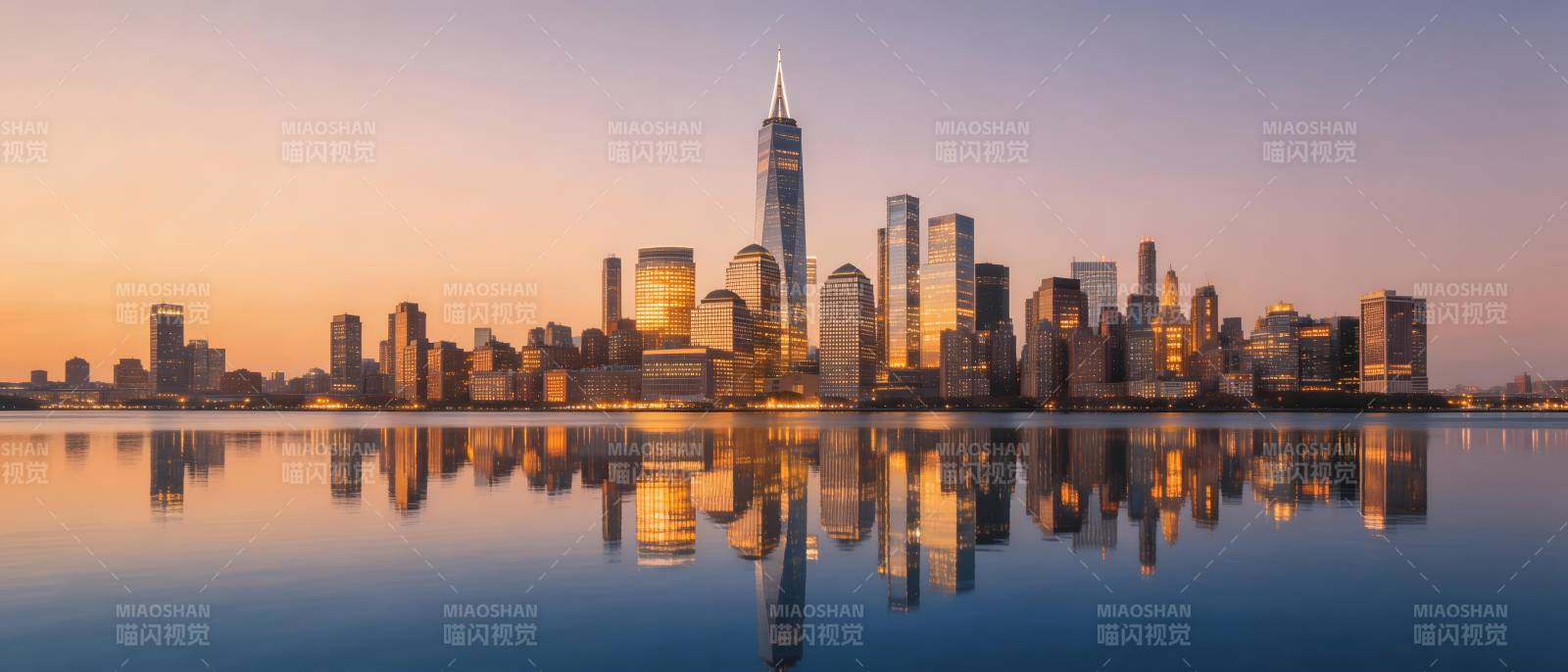 晨曦映曼哈顿天际线图片