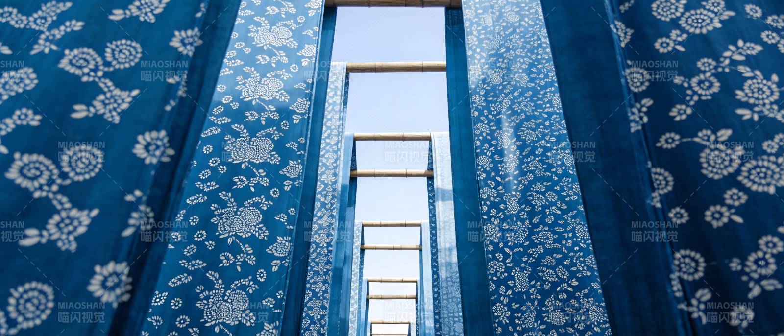 蓝布花巷 纵深如诗图片