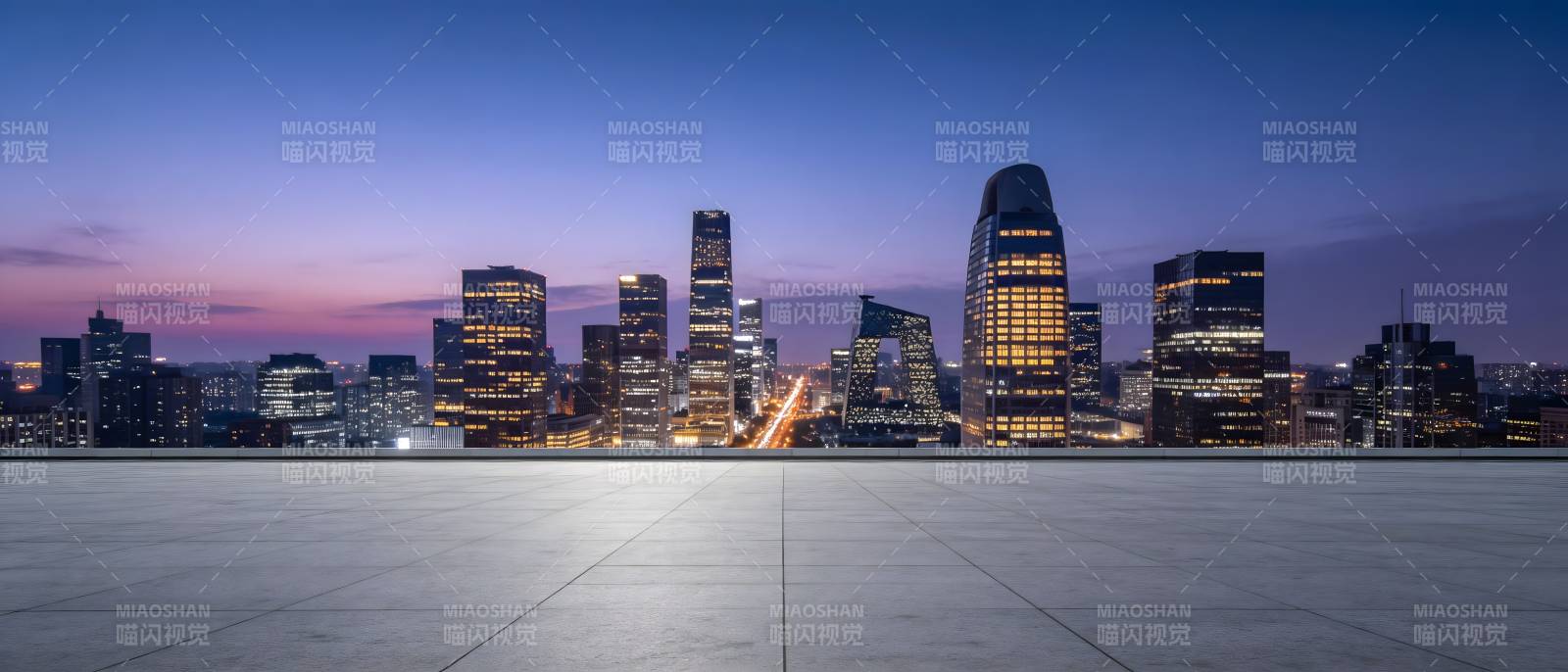 城市夜景 灯火辉煌天际线图片