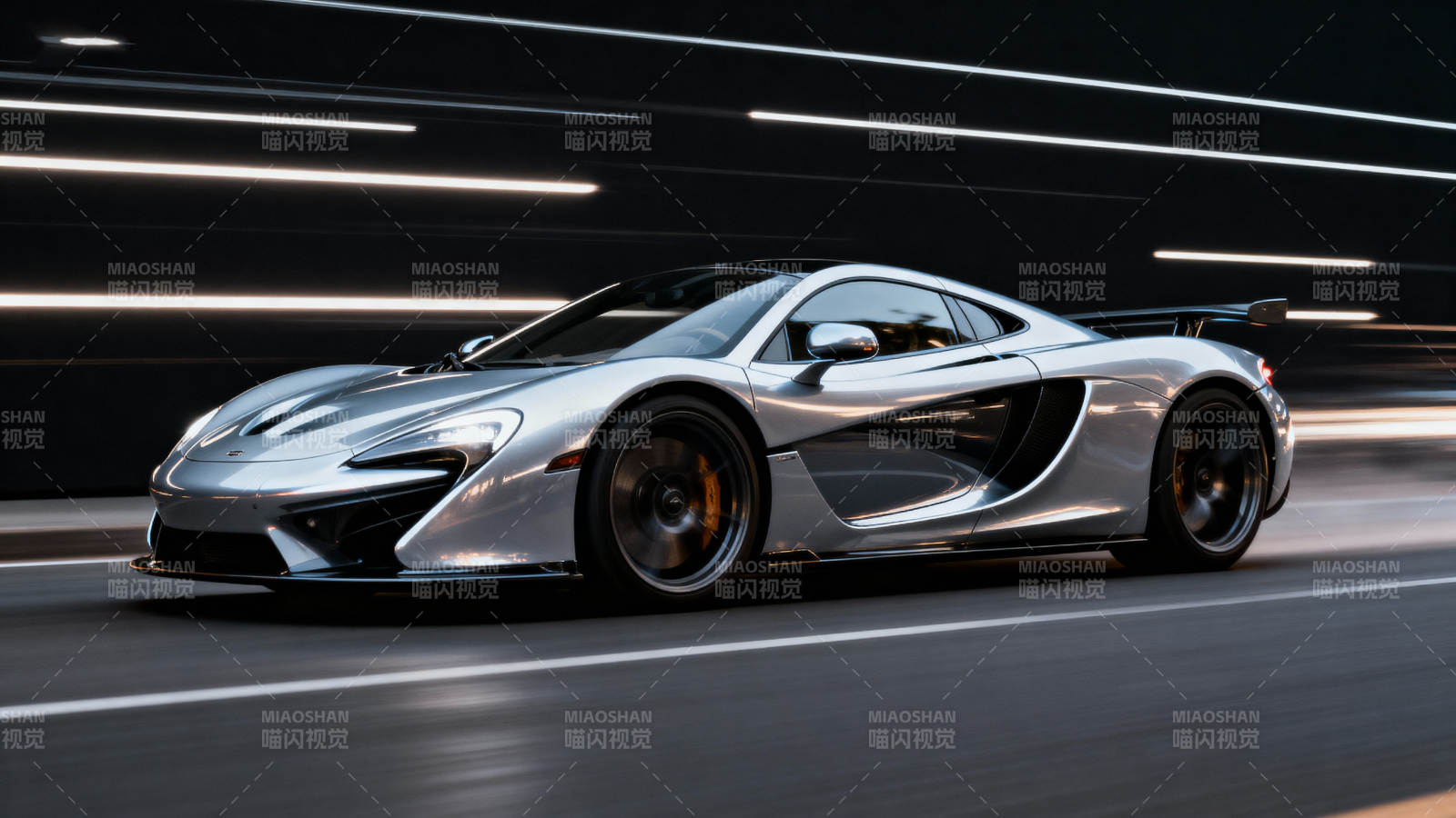 银色超跑疾驰隧道中图片