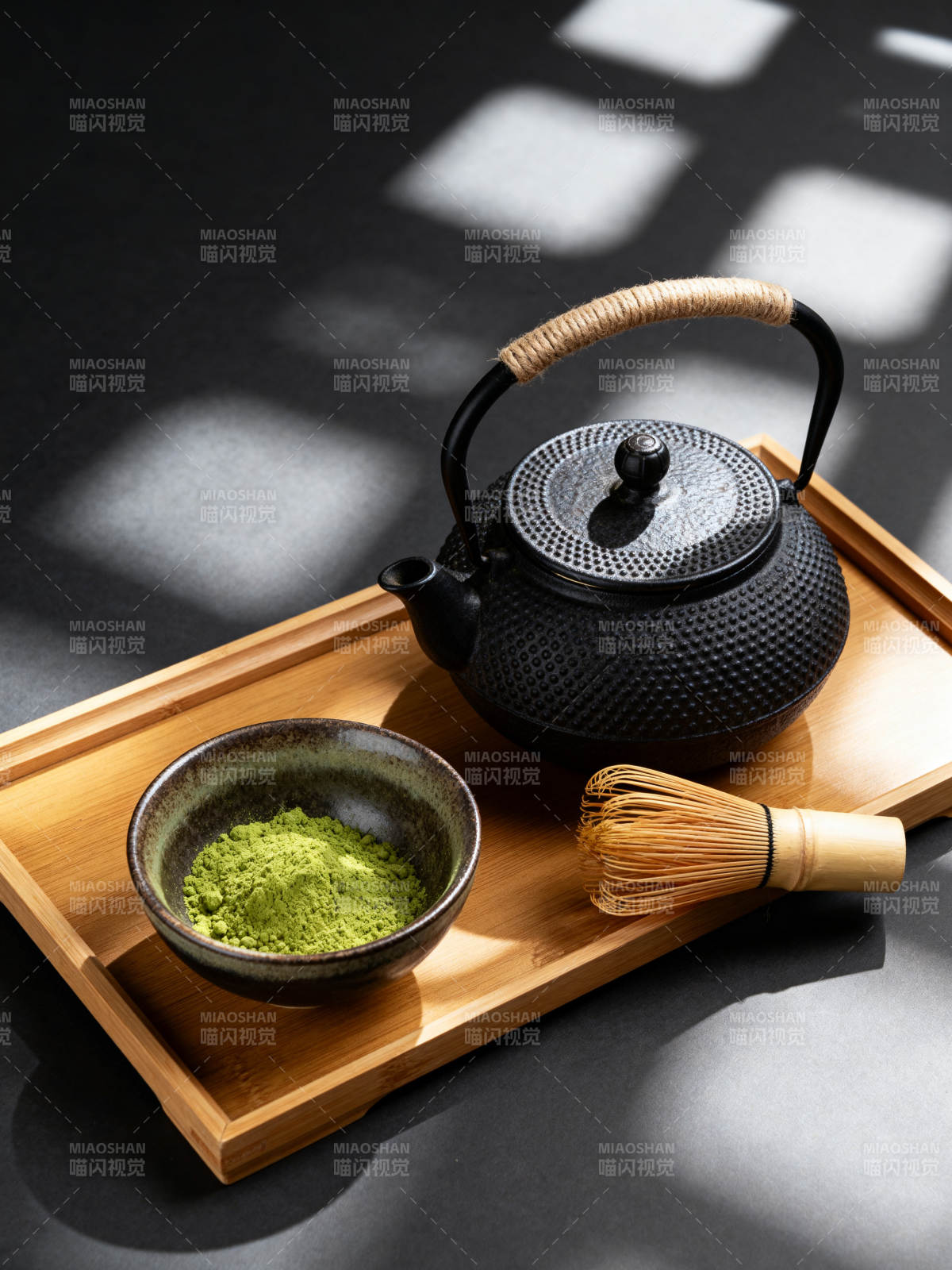 抹茶茶具静物光影美图片