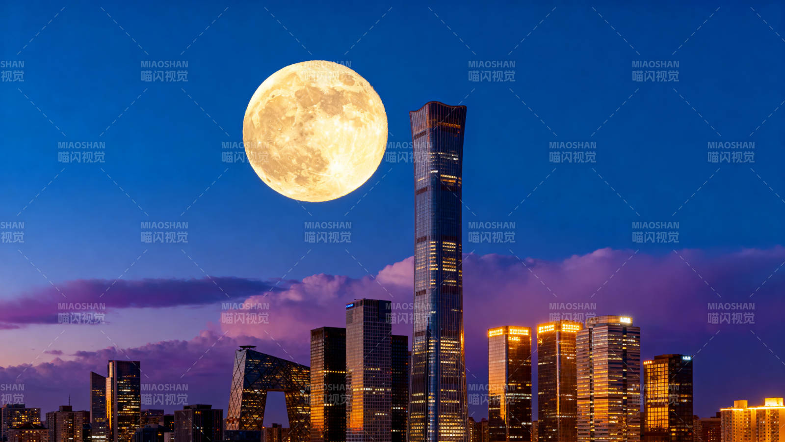 月照京城 高楼映辉煌图片