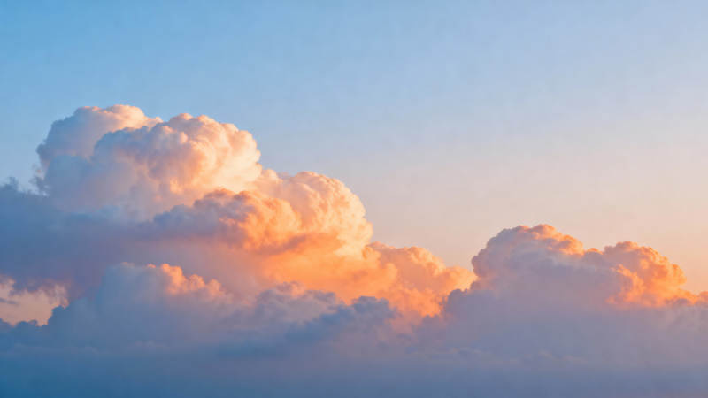 晚霞染云 天际温柔如画图片