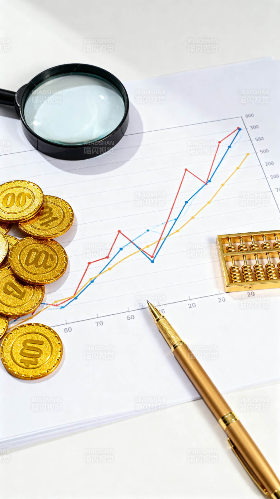 财经分析 增长趋势图与金币图片