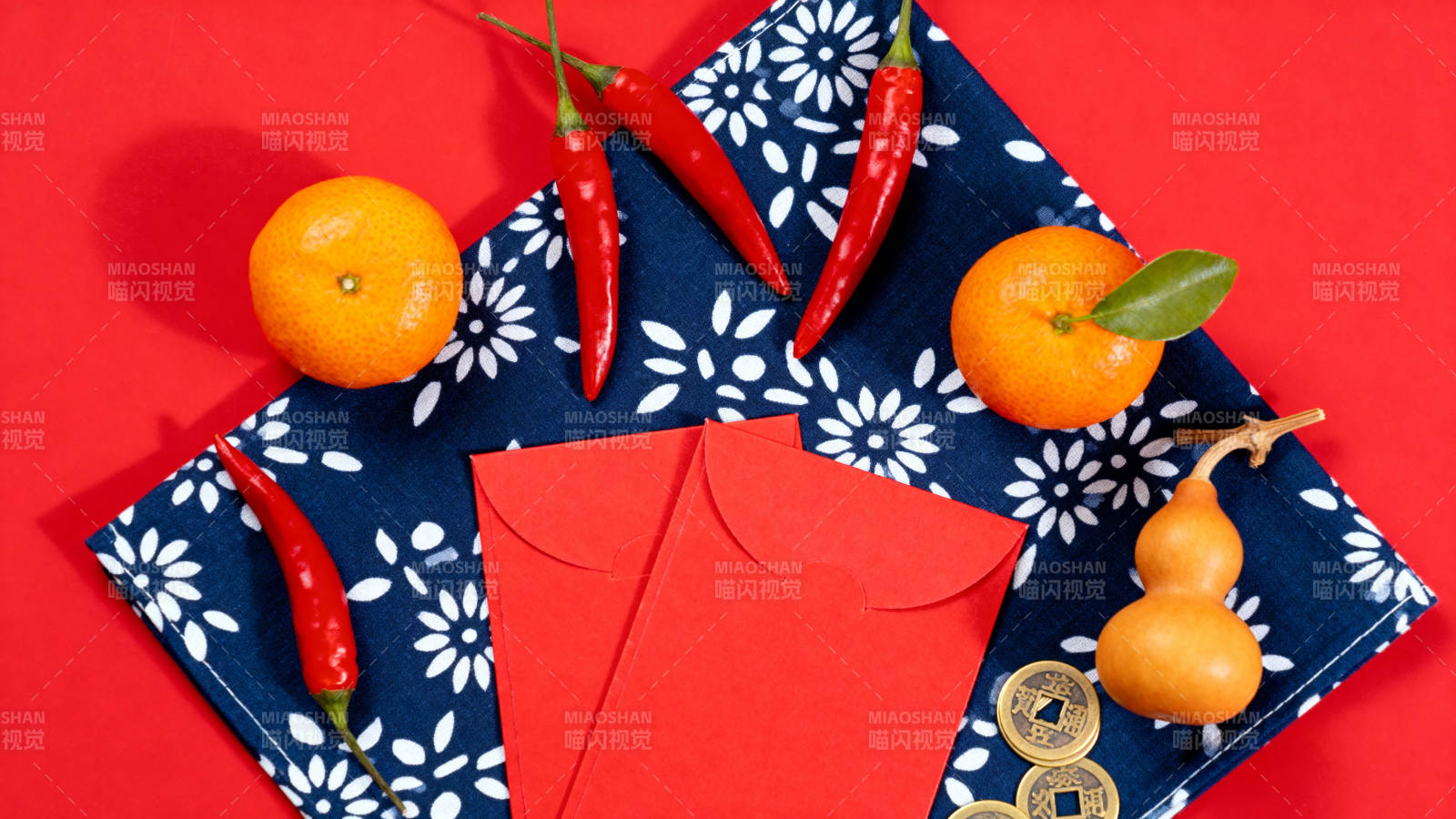 春节喜庆布置 红包橘子辣椒葫芦图片