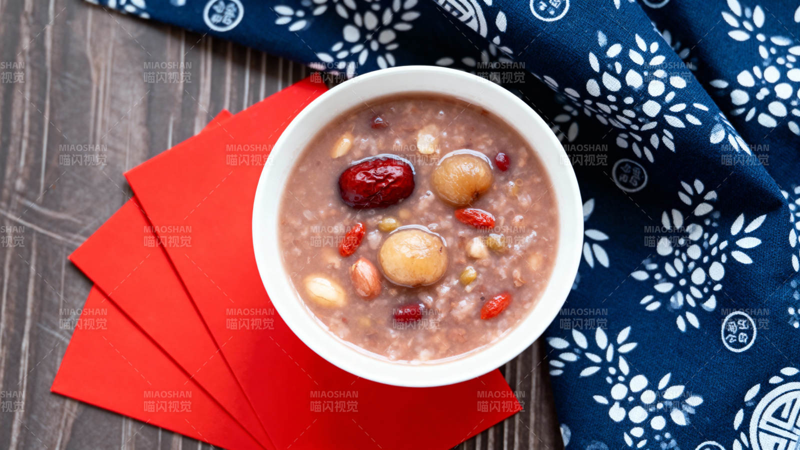 腊八粥暖人心 年味浓情图片