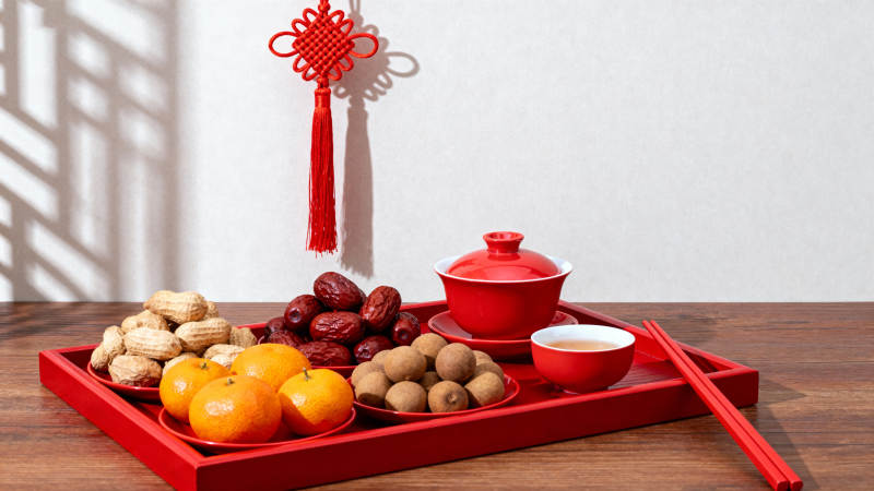 新春果盘 中国红韵图片