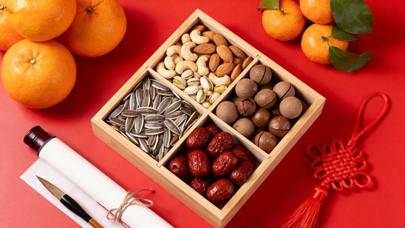 新春坚果礼盒配橘吉祥图片