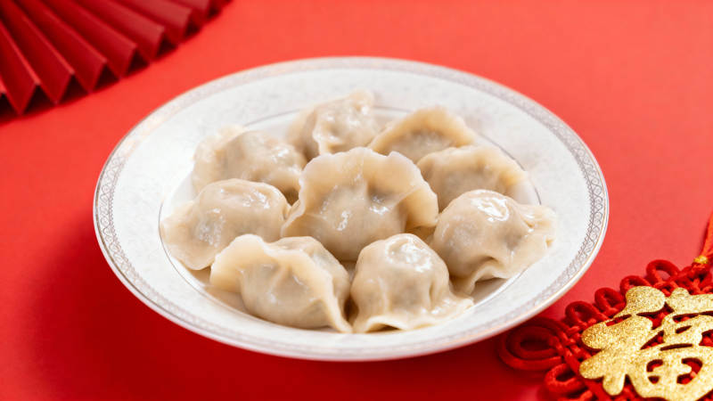 红盘饺子迎新春图片