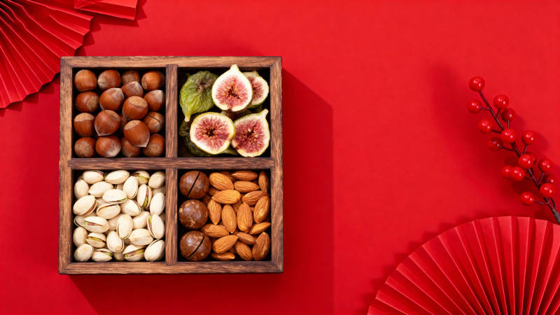 红底坚果盒 年味满满图片