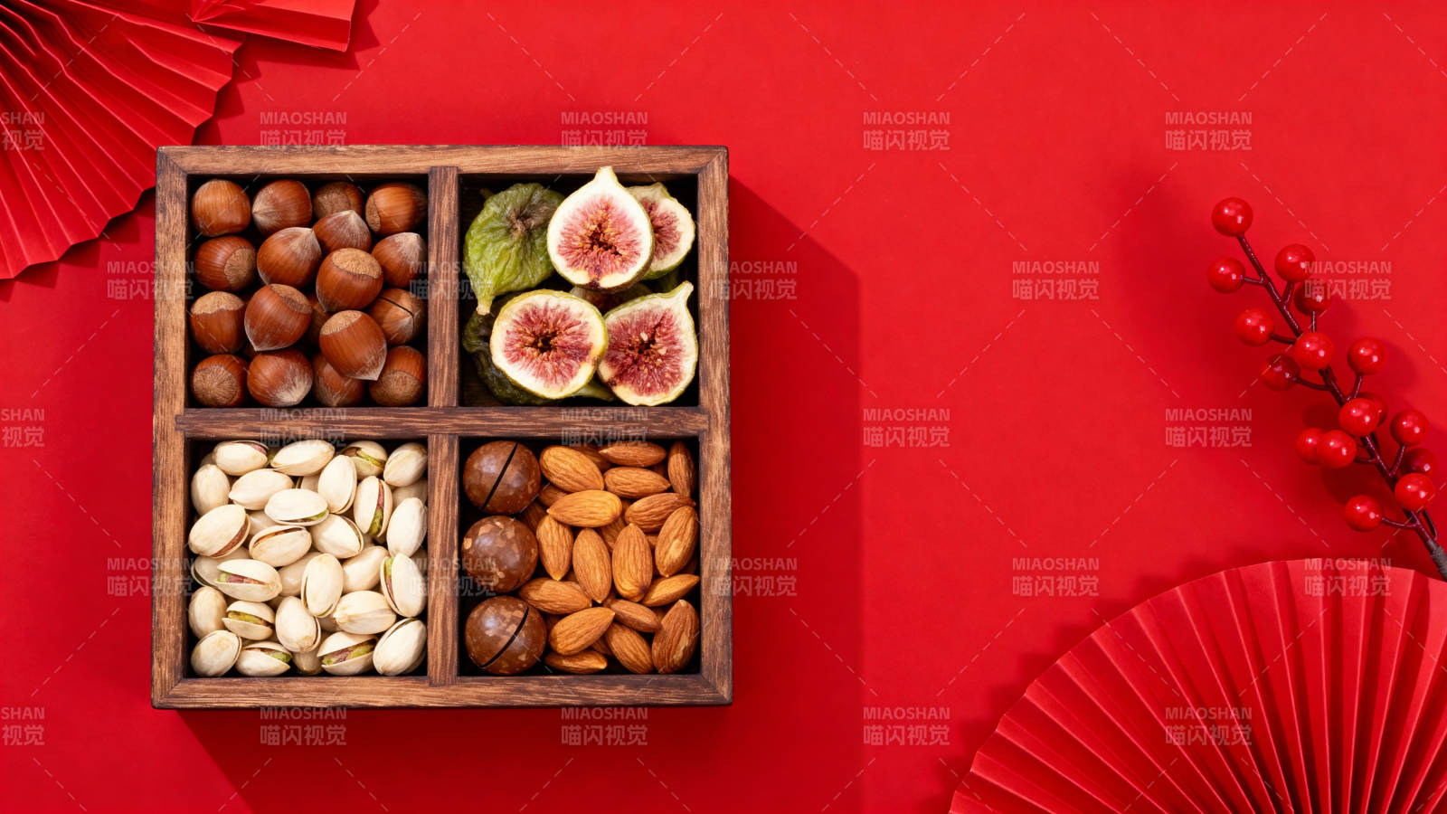 红底坚果盒 年味满满图片