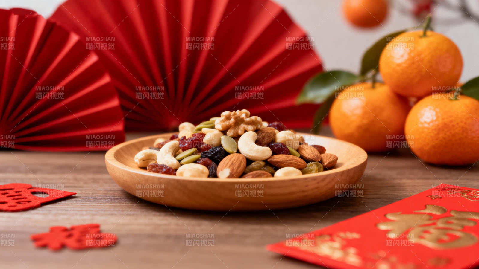 新春坚果盘 橙香伴福来图片