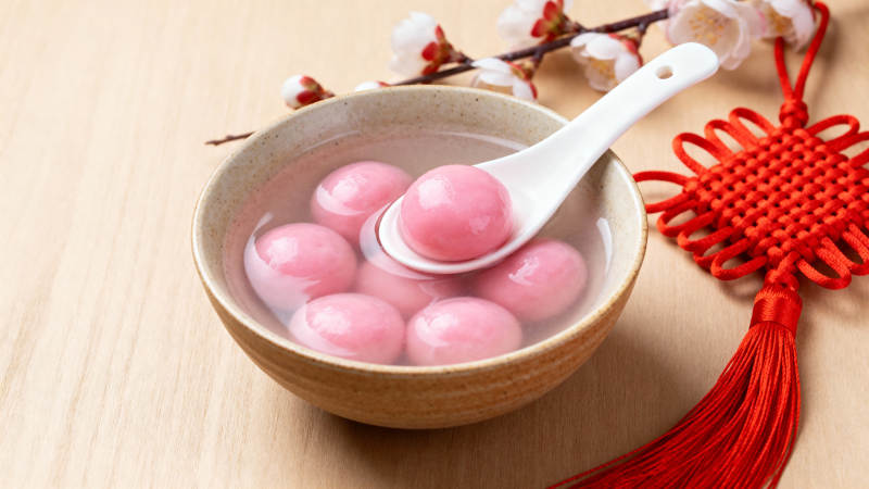 元宵汤圆配中国结图片