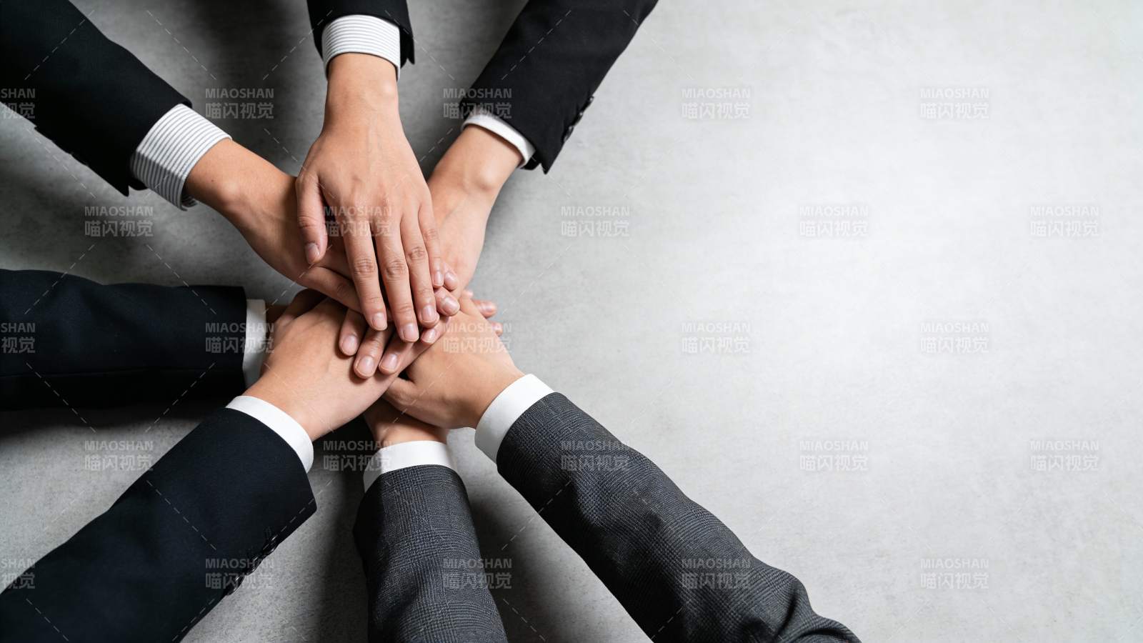 团队协作 携手共赢图片