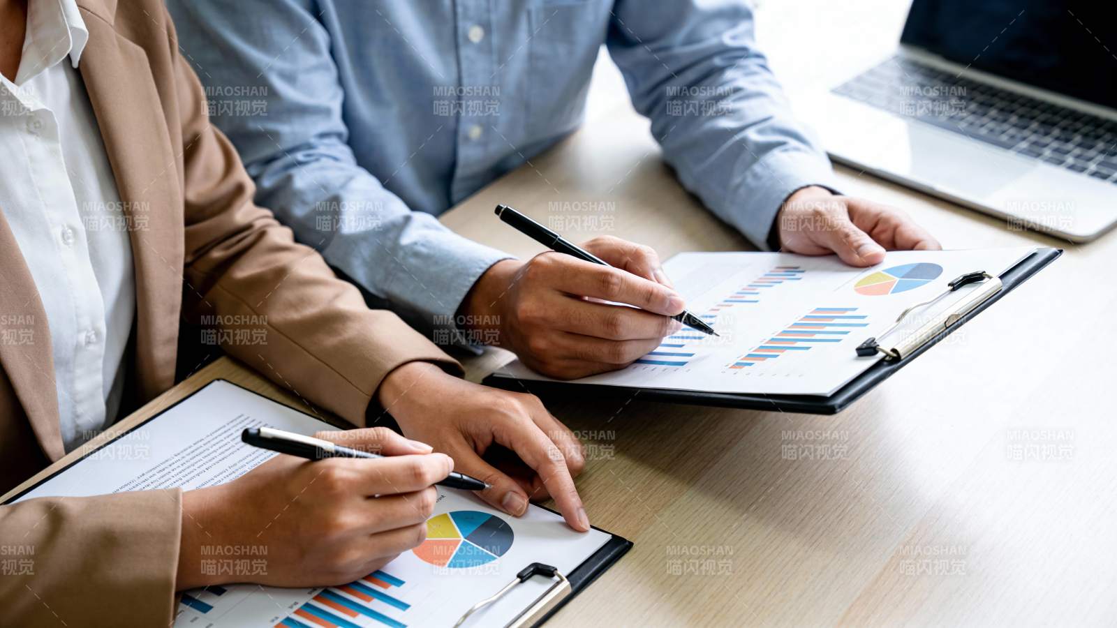 商务会议分析数据图表图片