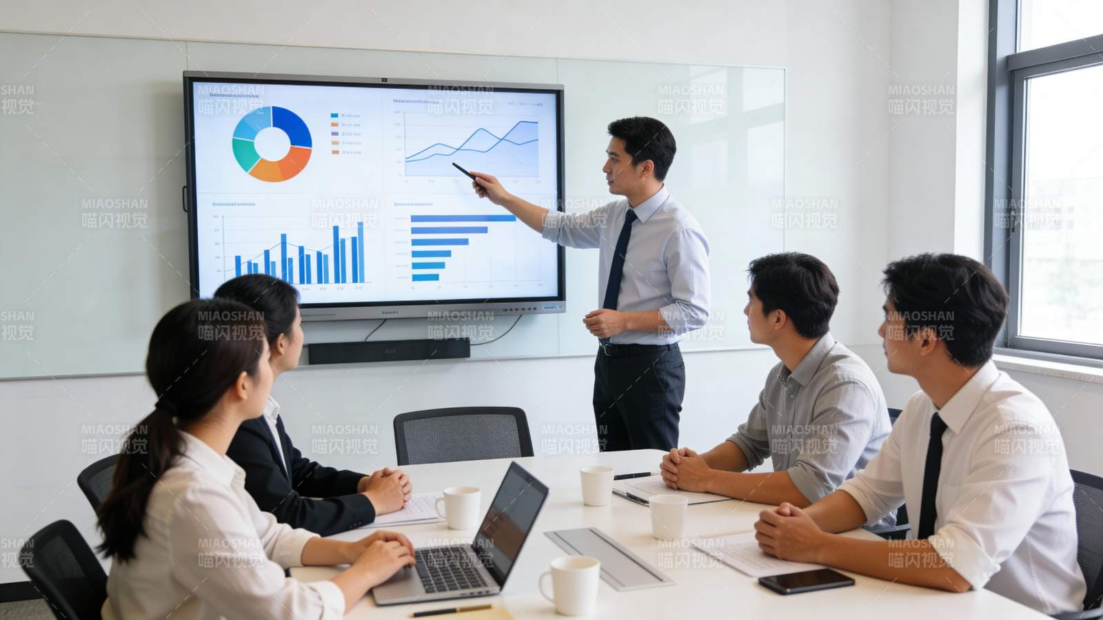 商务会议数据分析演示图片