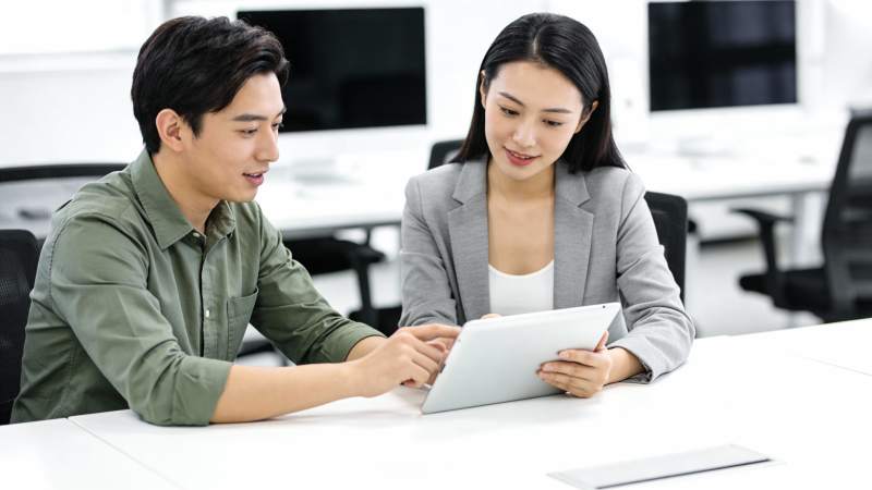 同事共览平板 协作办公中图片