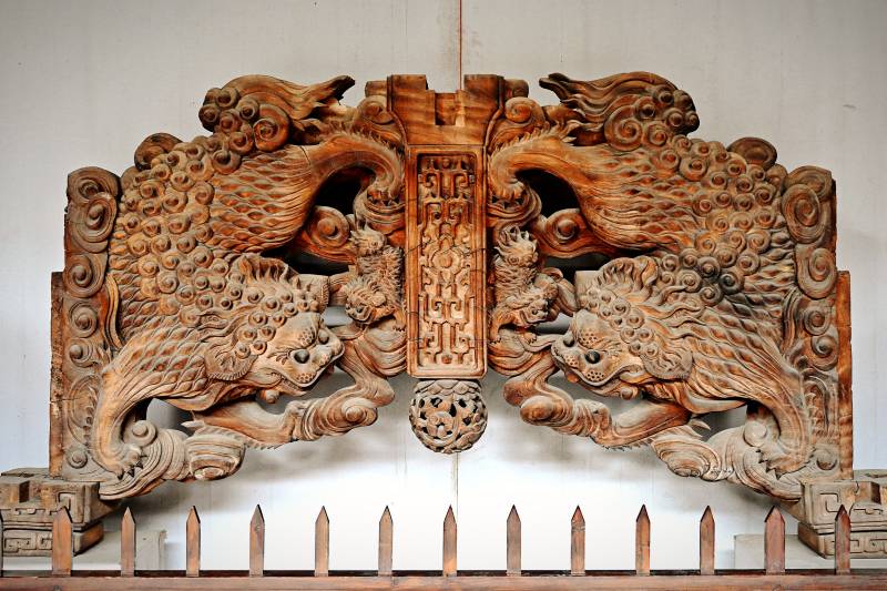 双龙戏珠木雕屏风（东阳卢宅）图片