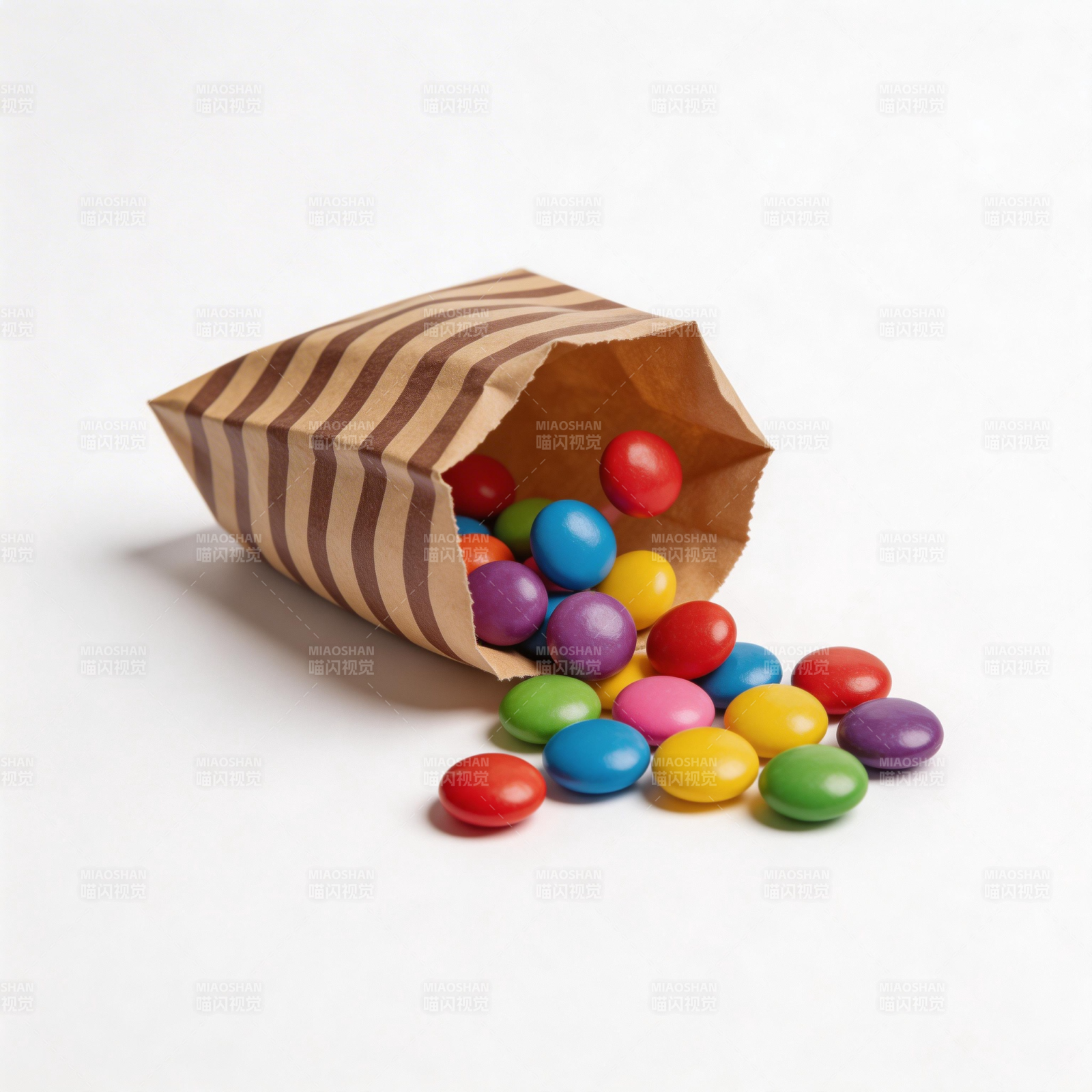 彩糖倾洒 甜蜜满溢图片