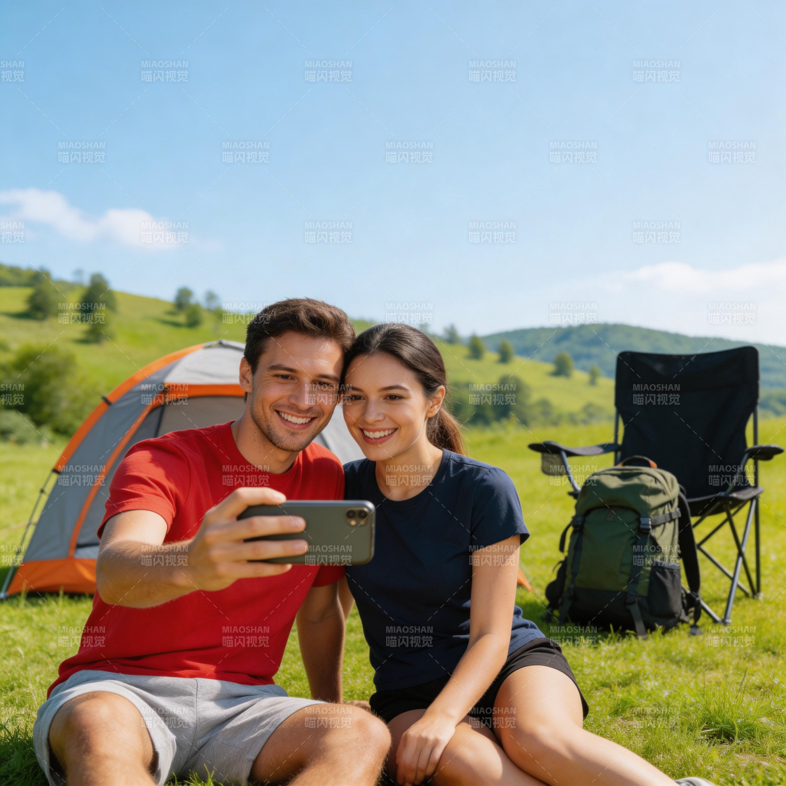露营自拍 甜蜜山野时光图片