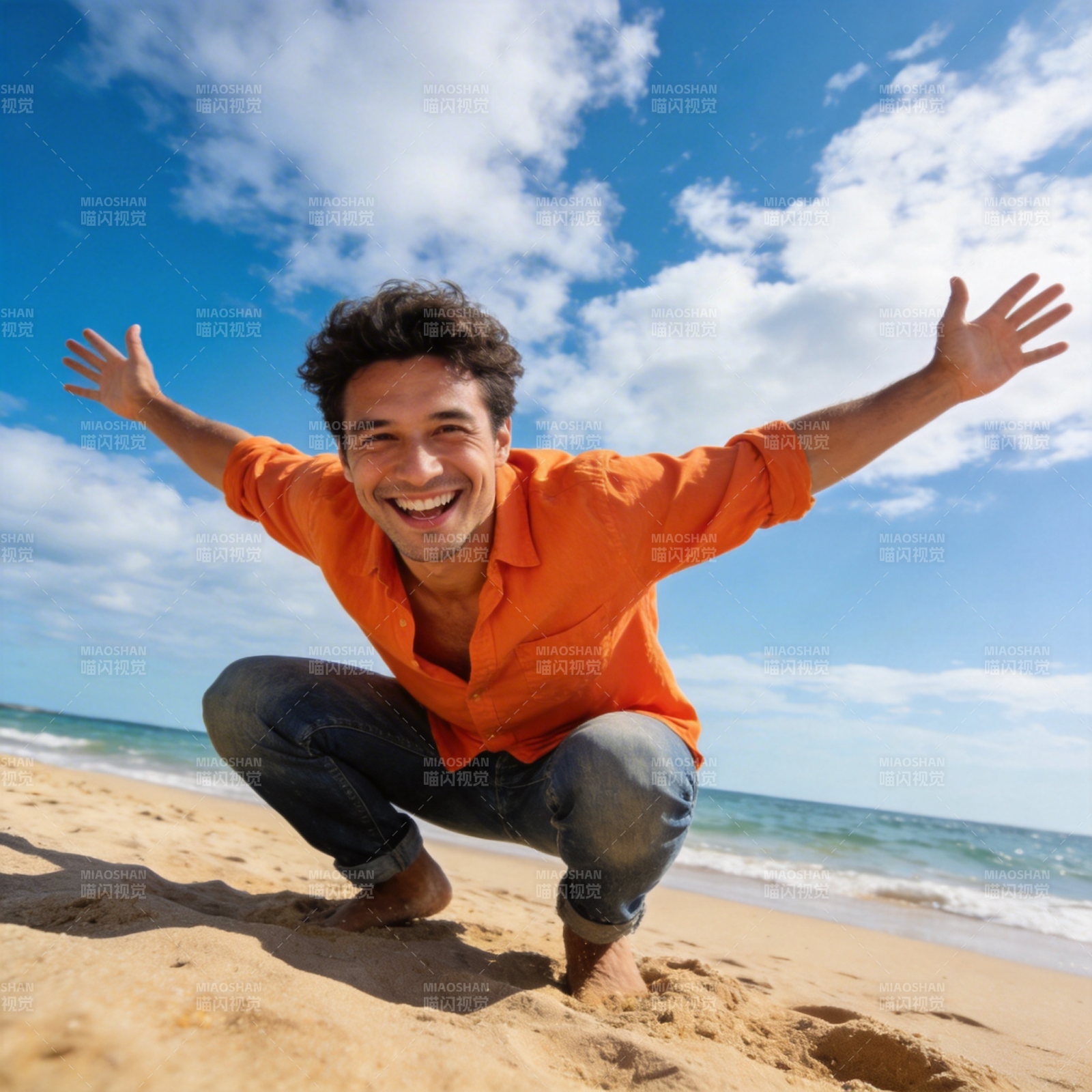 沙滩上的快乐男人图片