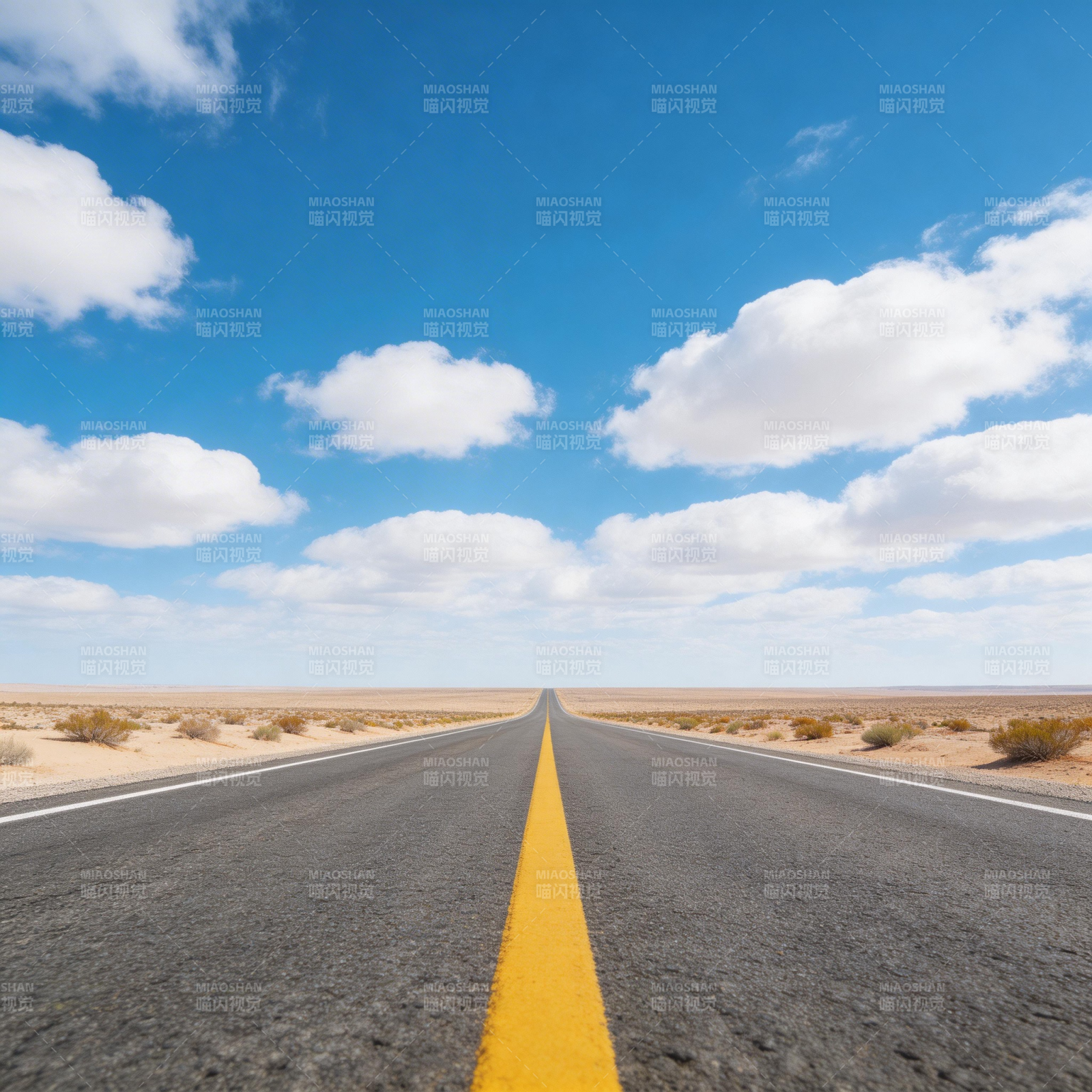 荒漠公路 直通天际线图片