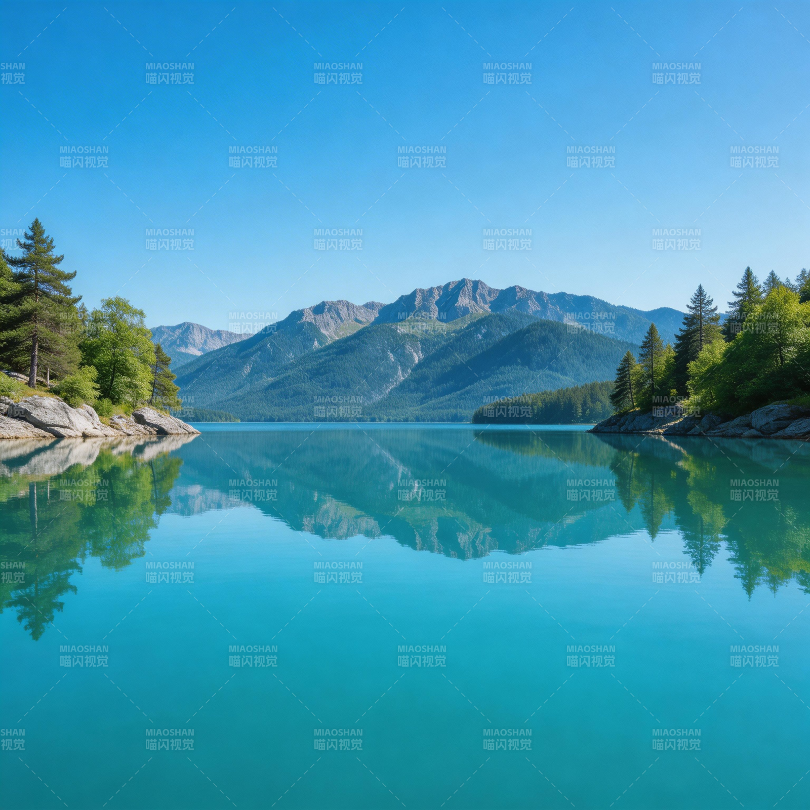 湖光山色映碧空图片