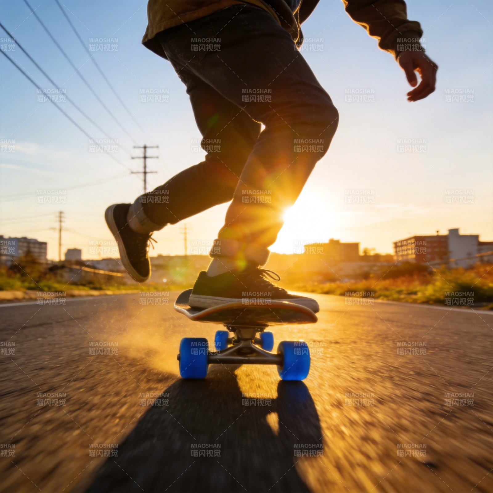 夕阳滑板少年追光行图片