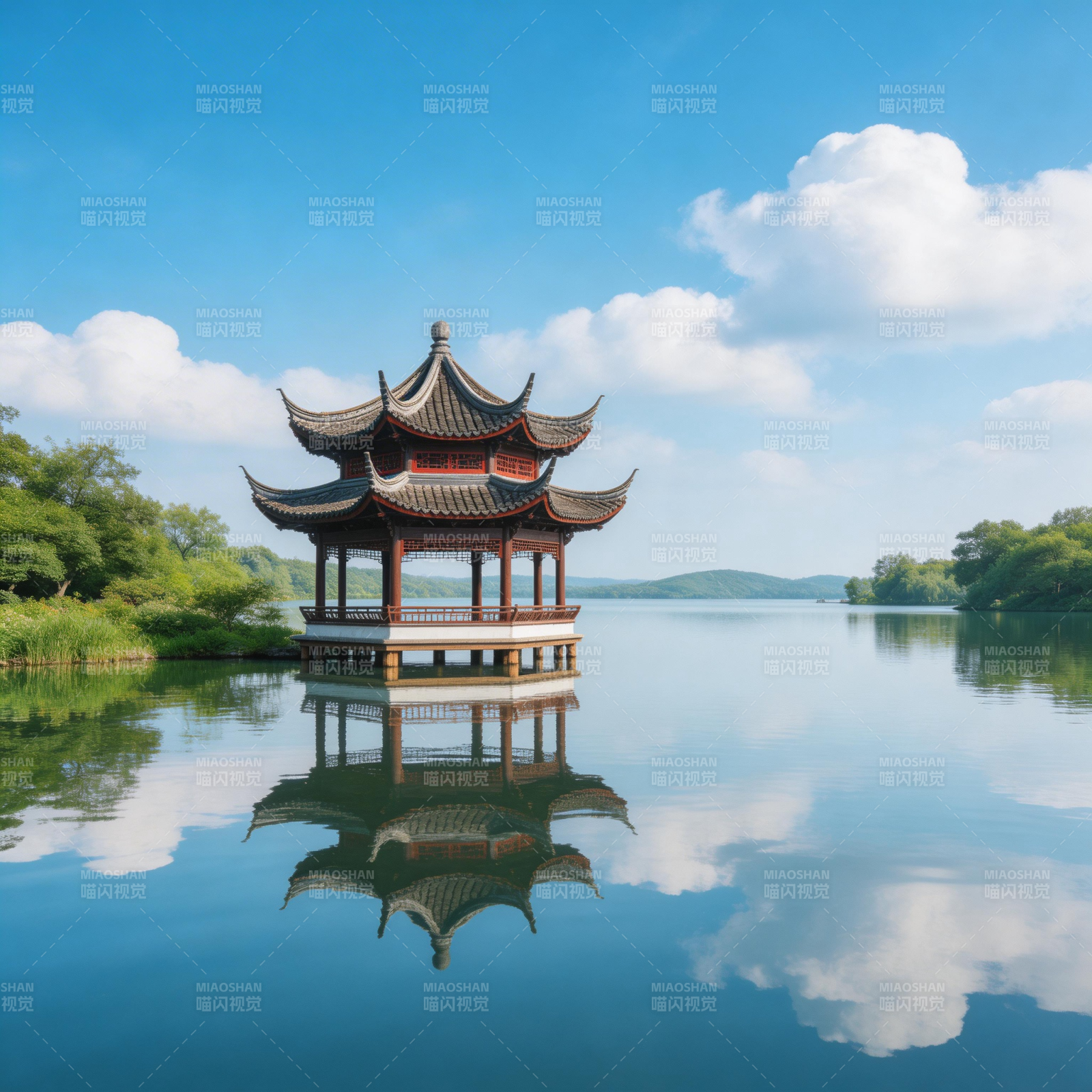 湖心亭影 云水相映图片