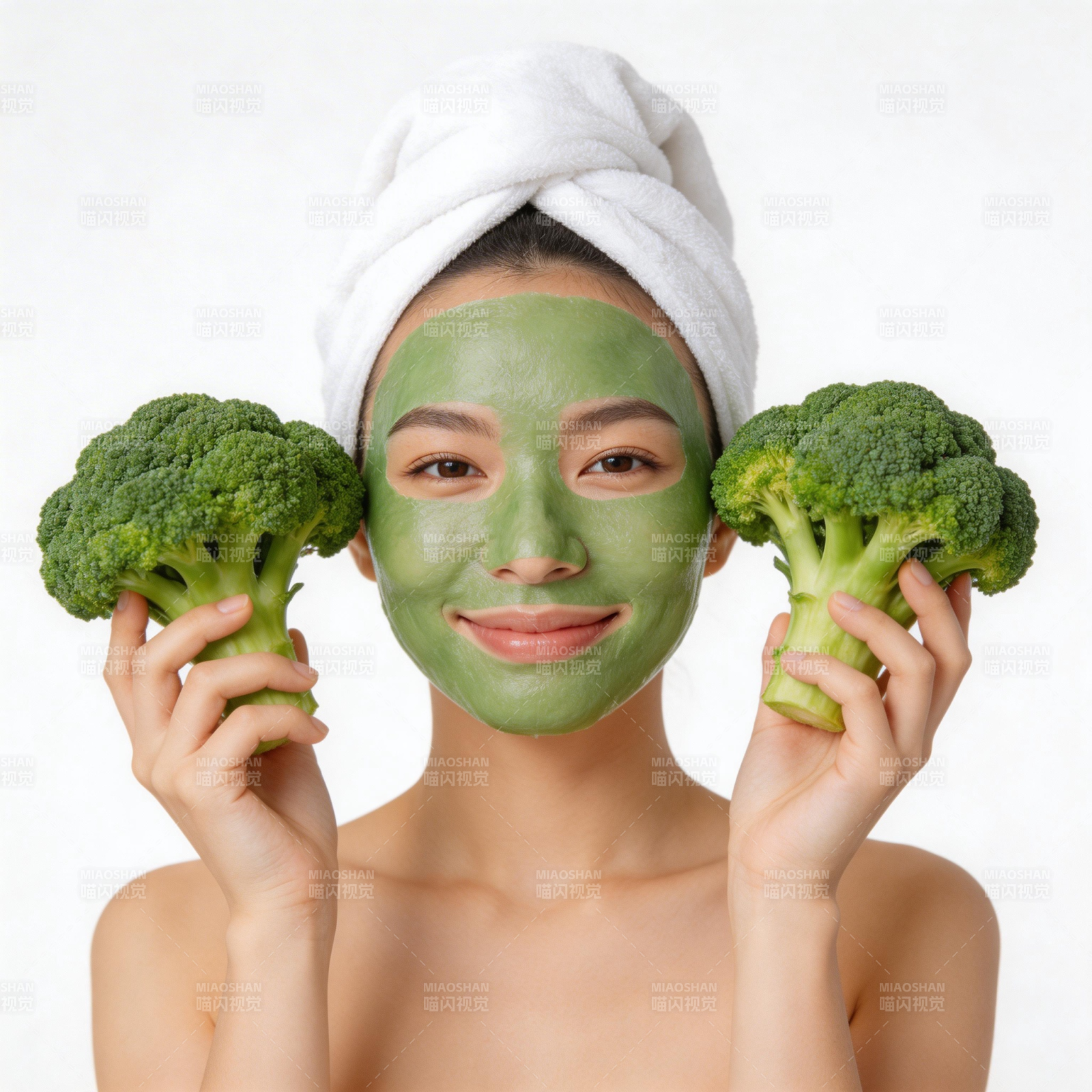 绿膜配西兰花 护肤新潮流图片