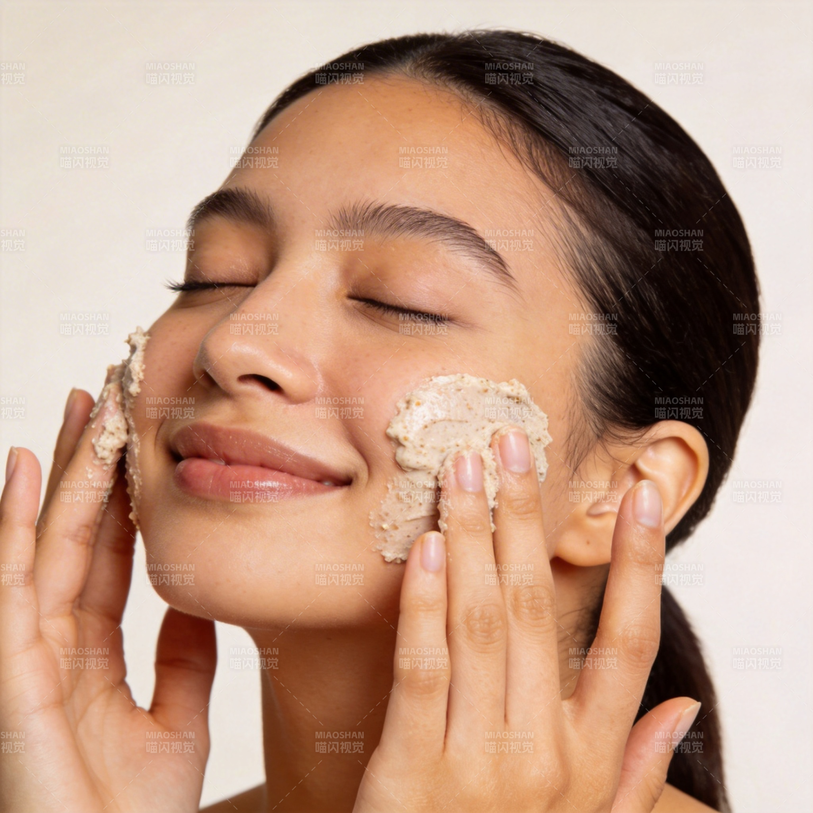 享受护肤时光图片