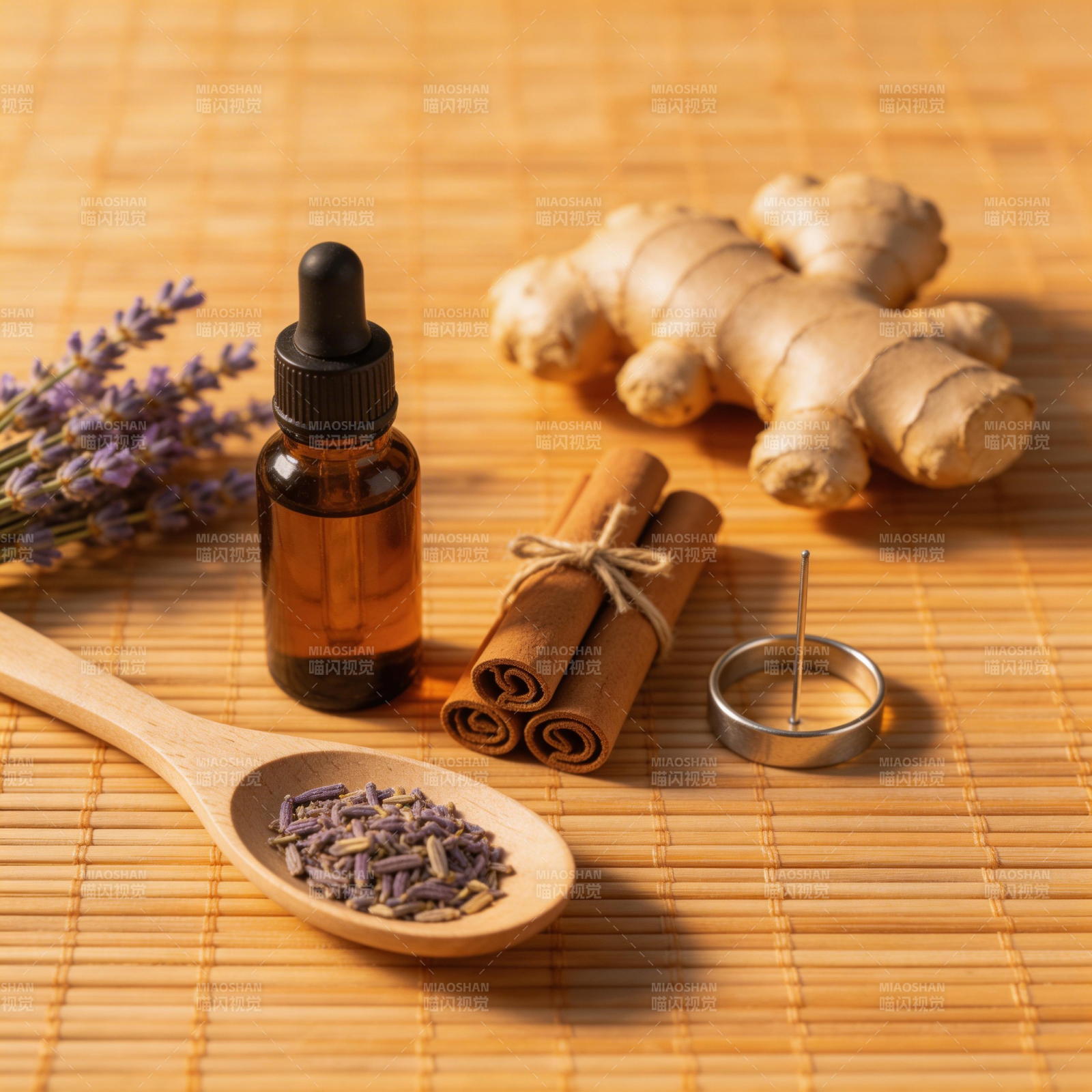 天然草本精油与香料组合图片