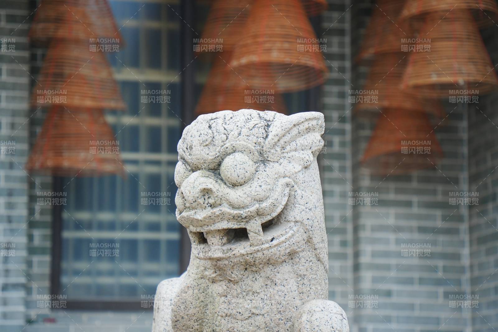 石狮守门 古韵悠然图片