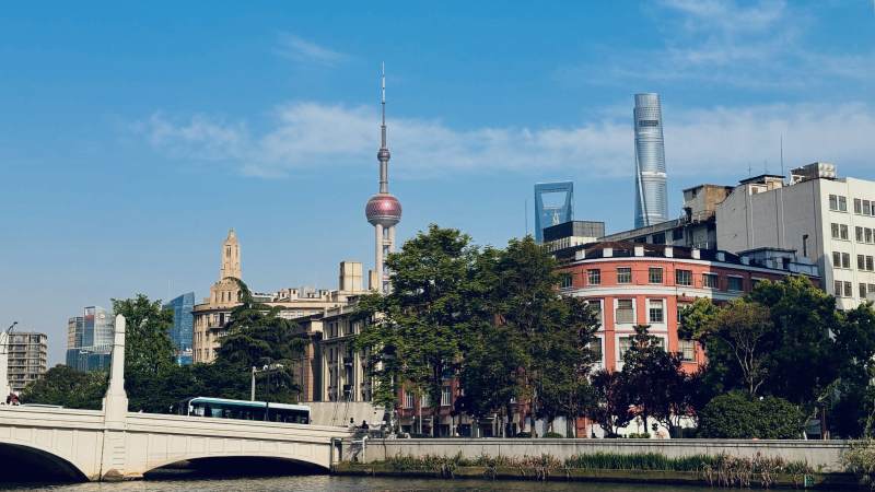 上海外滩天际线风光图片