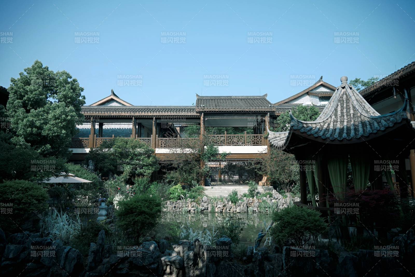 长沙古典园林亭台水景图片