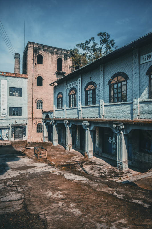 旧厂房遗址 岁月痕迹斑驳图片