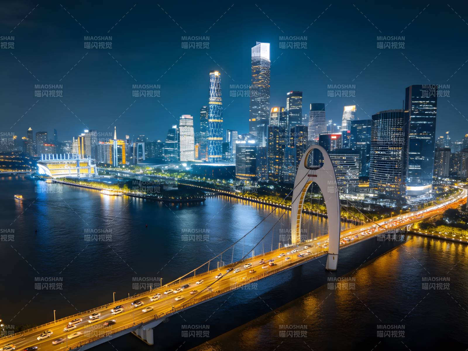 广州夜景 猎德桥与CBD灯火辉煌图片