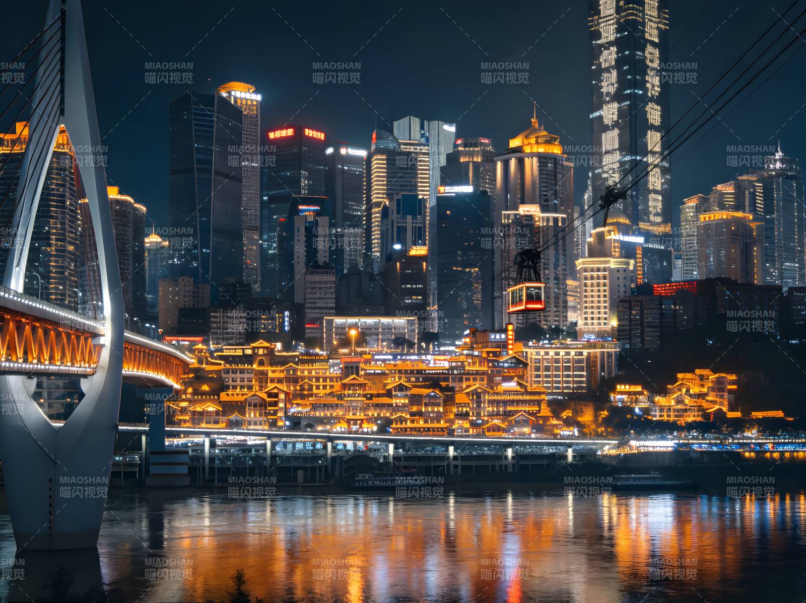 重庆夜景 桥映江楼璀璨图片