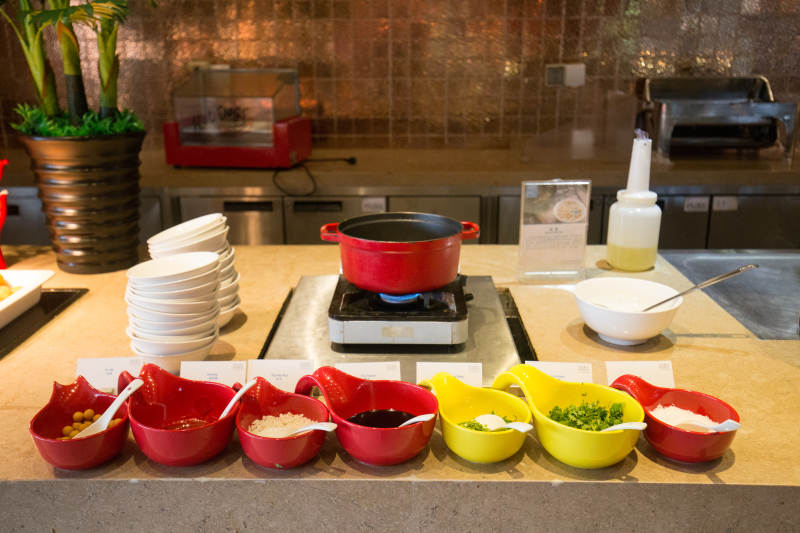 自助调料台 色彩缤纷任选图片