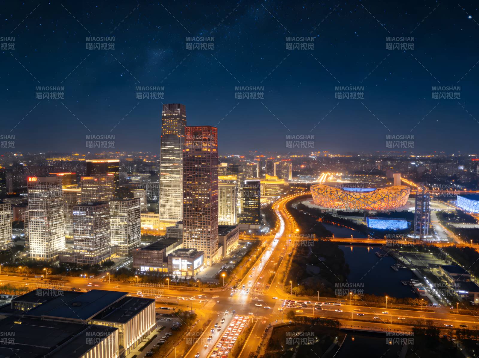 璀璨夜景 城市流光溢彩图片