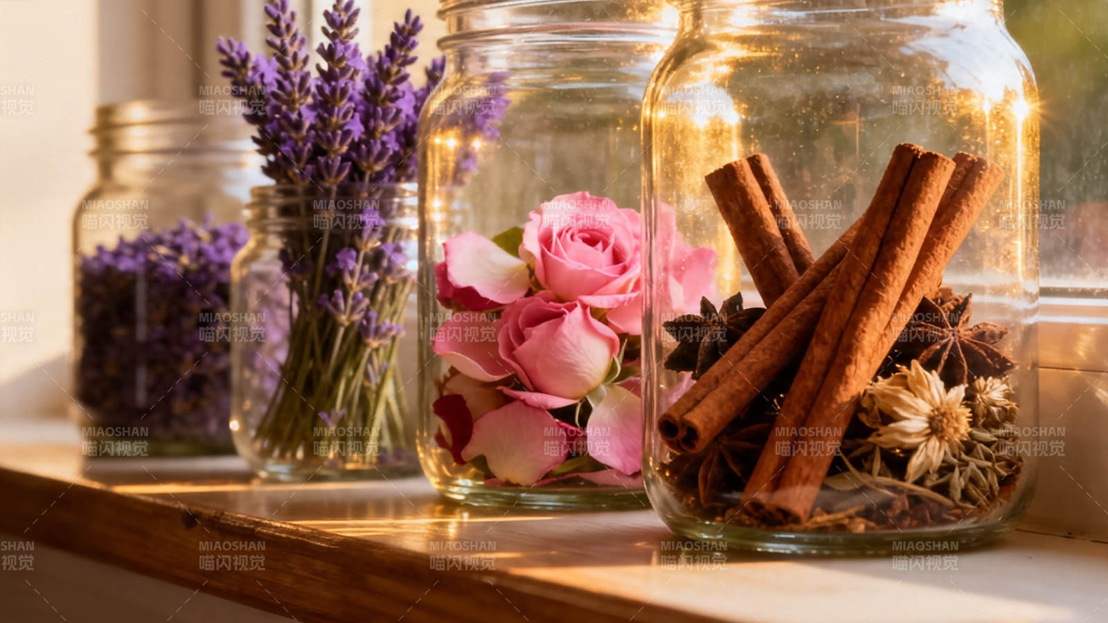 窗台香薰罐 花香伴肉桂图片