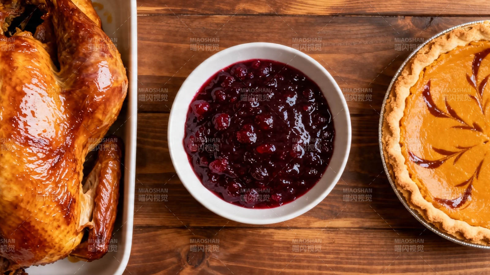 感恩节美食 烤鸡 蔓越莓酱 南瓜派图片