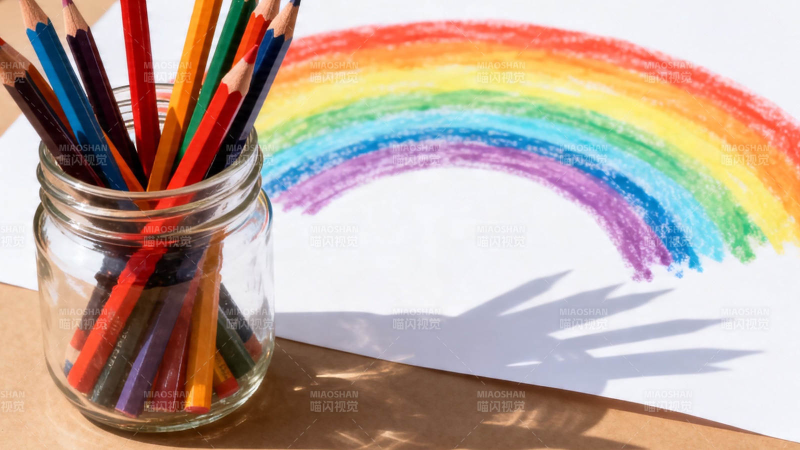 彩铅绘彩虹 童趣满 jar图片