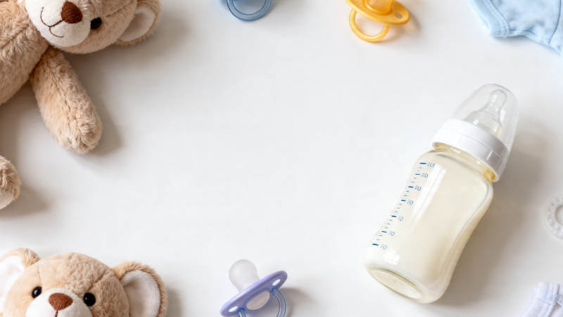 奶瓶玩具伴宝宝成长图片