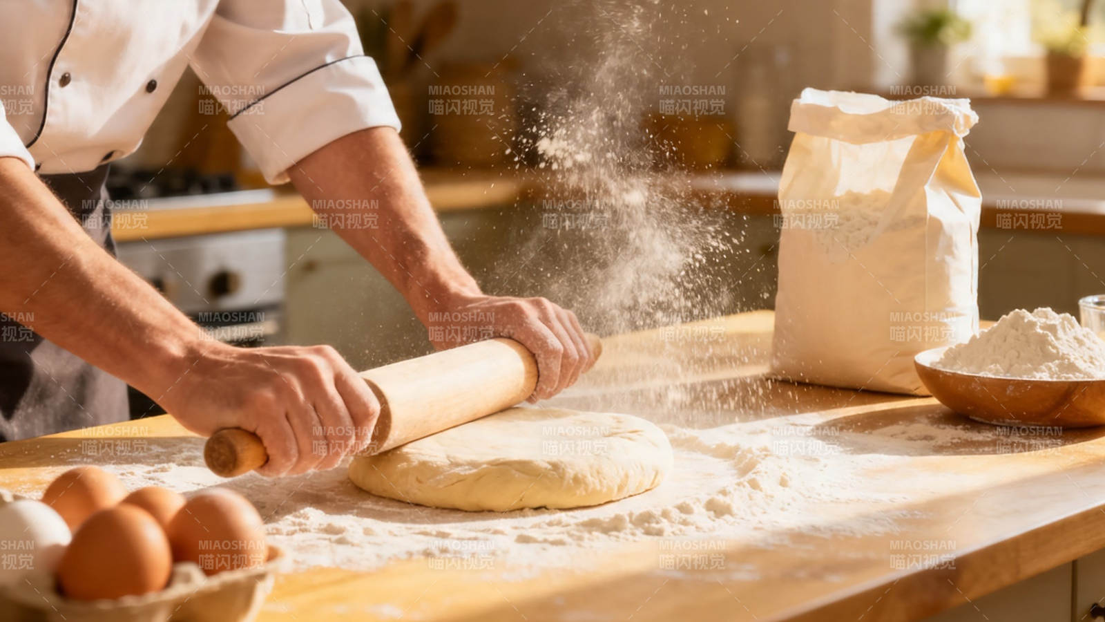 厨师擀面 面粉飞扬图片