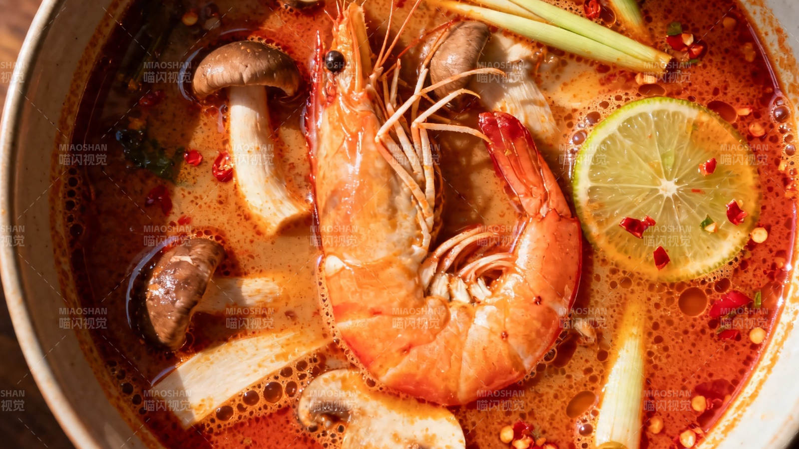 泰式酸辣虾汤 鲜香开胃图片